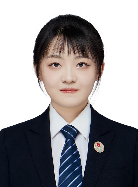 王怡凡，公证员助理，18709480147 (3).jpg